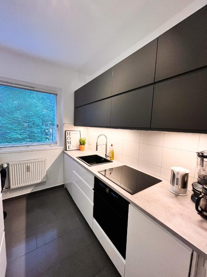 01 Bedroom In Mitte-Up To 5 People-Private Free Parking Berlín Exterior foto